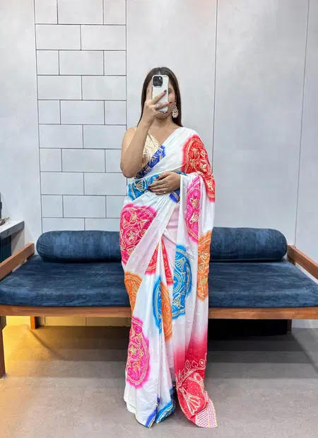 Vivera Silk Bandhej Pritn Saree Wholesale In India